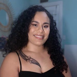 Meet your Posher, Iliana